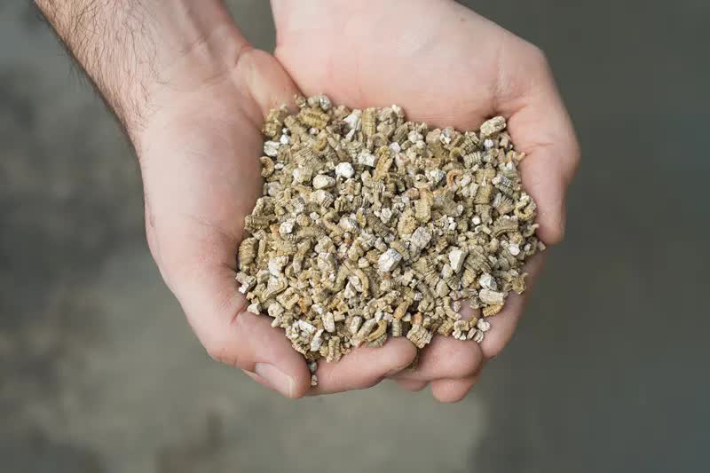 Vermiculite Coarse A-3 - 4 cubic foot bag